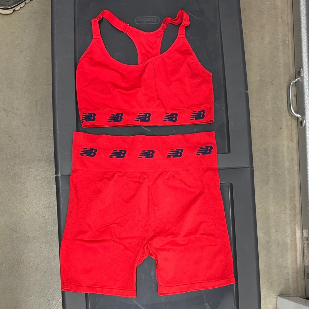 New Balance Red Athletic set
